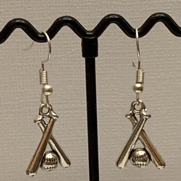 Baseball Earrings, Sports Earring, Gift Idea, Athletic Jewelry, Baseball Jewelry - Picture 5 of 11